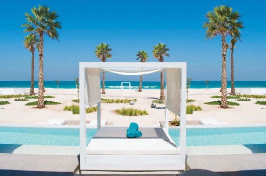 DAY AT "NIKKI BEACH CLUB"