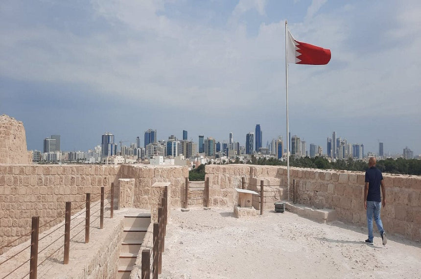 DUBAI & BAHRAIN